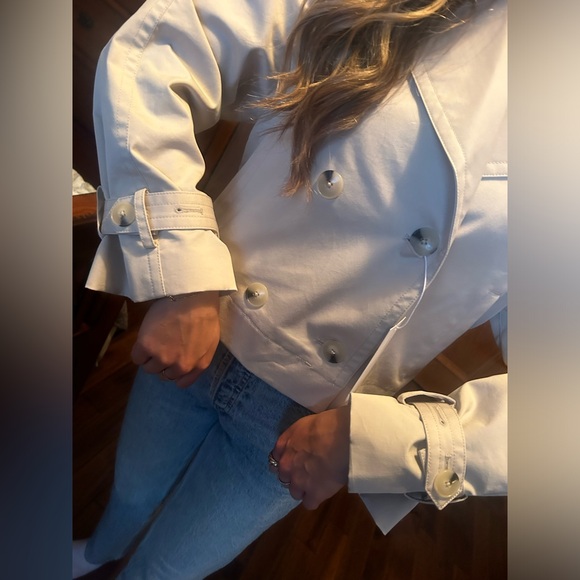 MANGO cropped trench coat - Picture 12 of 13